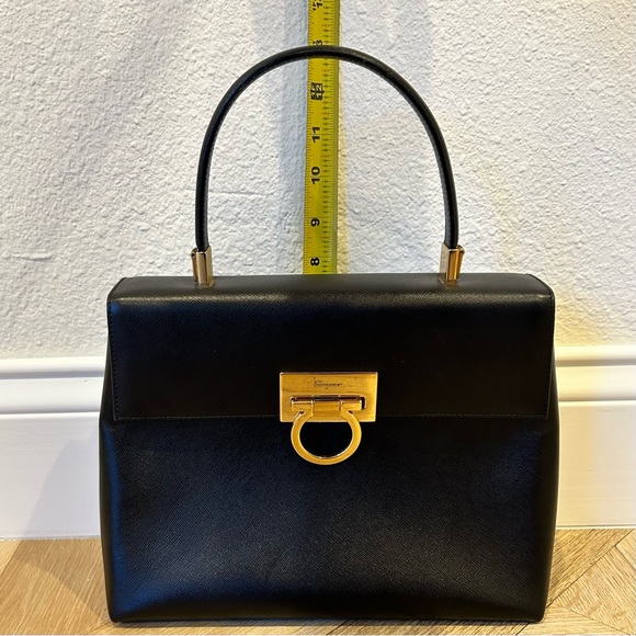 Vintage Ferragamo black calf skin Gancini top handle bag - Picture 14 of 15